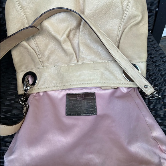 Coach Bag,Coach Tan Leather Shoulder Bag - Picture 9 of 14